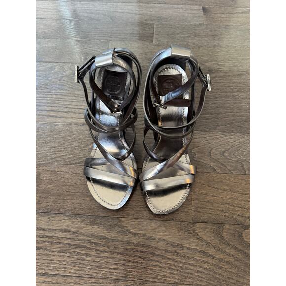 Tory Burch Heels Multiple Straps Silver Metallic Buckle Sandal Size 7.5M - Picture 8 of 8